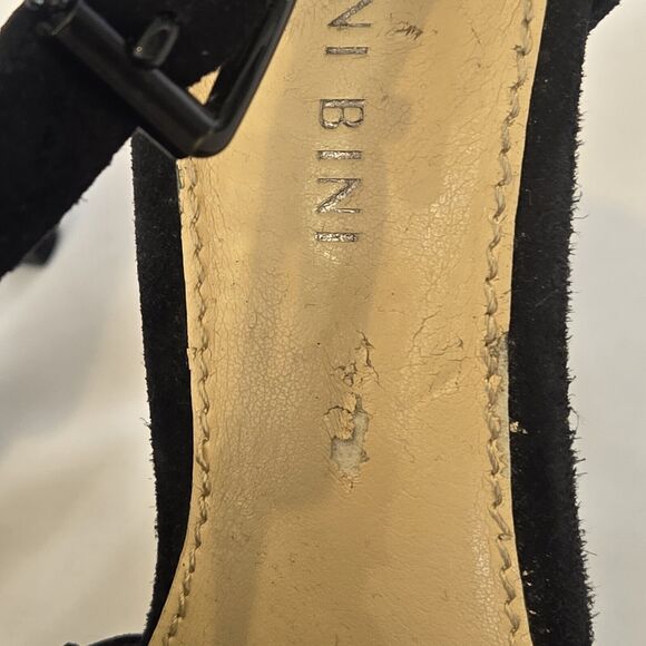 Gianni Bini Aimee Black Suede Women 9.5M Rhinestone Ruffle Top Open Toe Heels - Picture 7 of 9